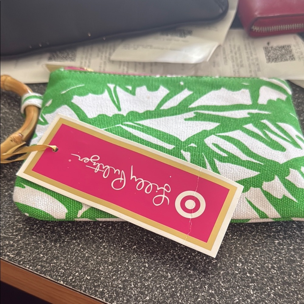 Lilly Pulitzer & Target Collab Wristlet With Bamboo Handle (NWT) - Picture 2 of 9